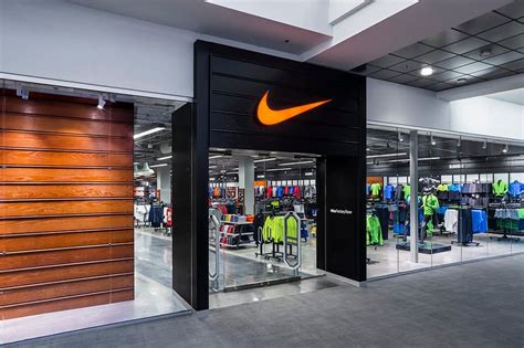 vrouwen nike|Nike Factory Stores.